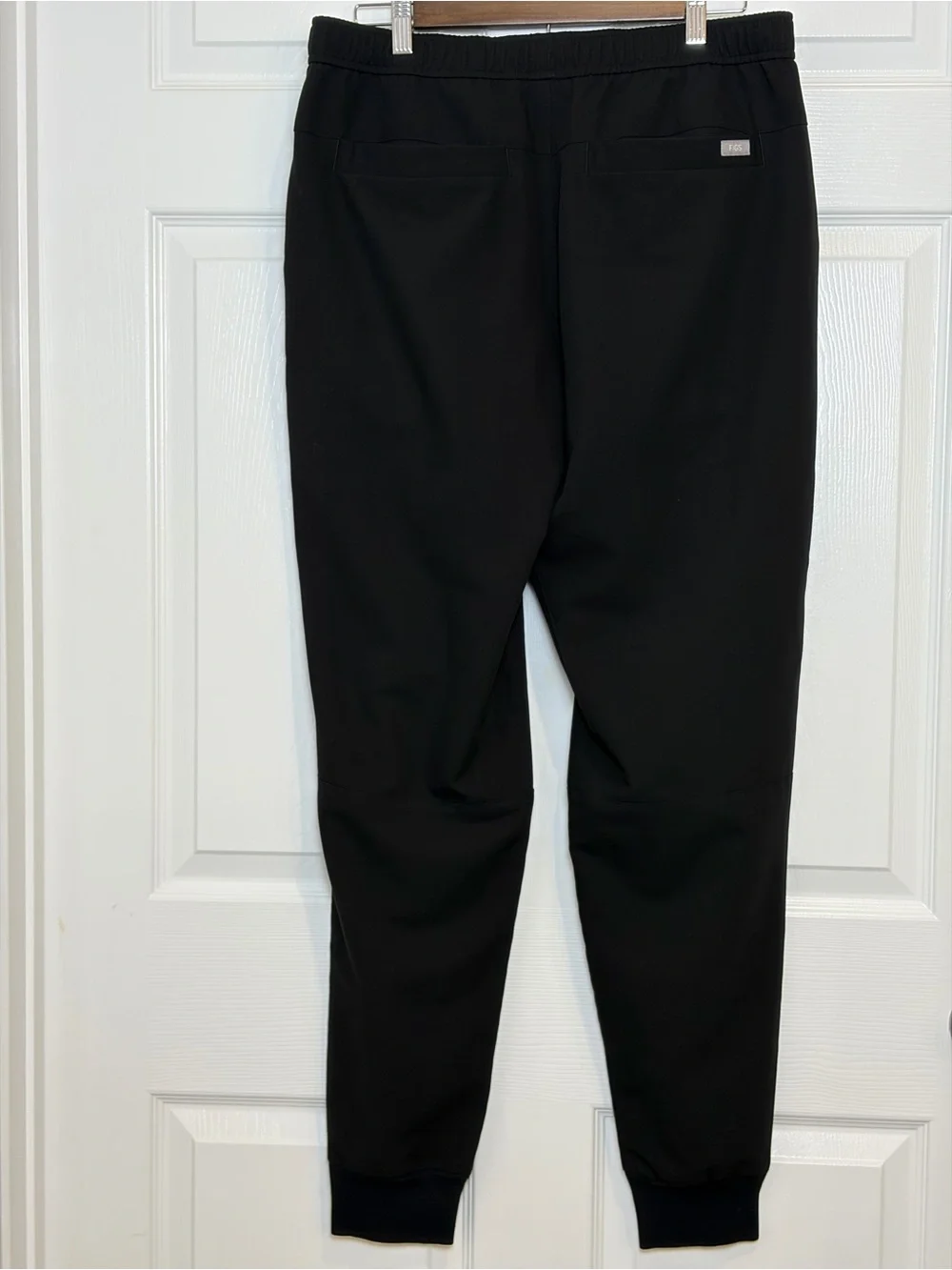 Figs Tansen Men's Black Jogger Scrub Pant | Size L